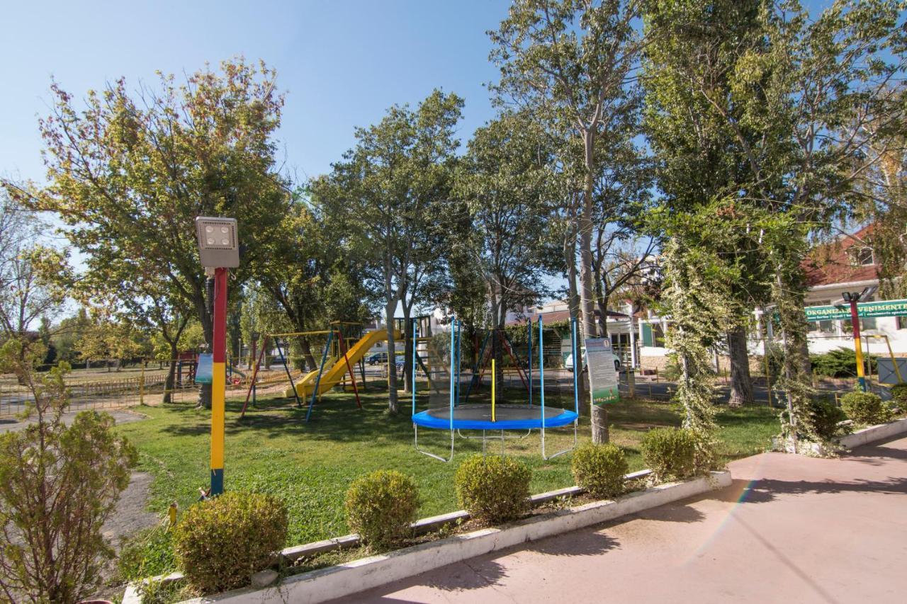 Hotel Merty Κονστάντζα Εξωτερικό φωτογραφία